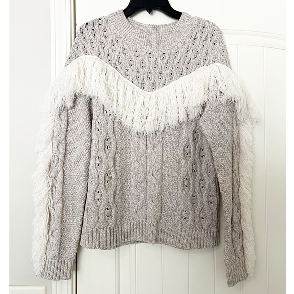 AMUR Ulla Fringe Cable Knit Sweater - Picture 4 of 10